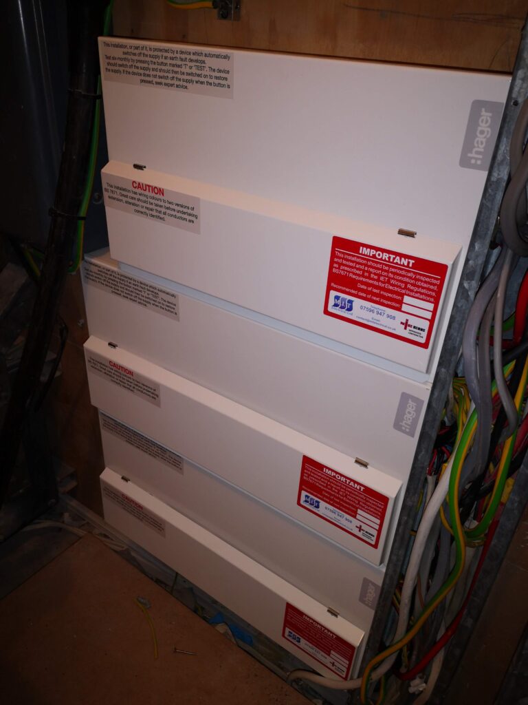 3 Single Phase Consumer Unit