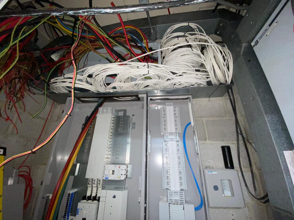 MCCB Panel And Distribution Board